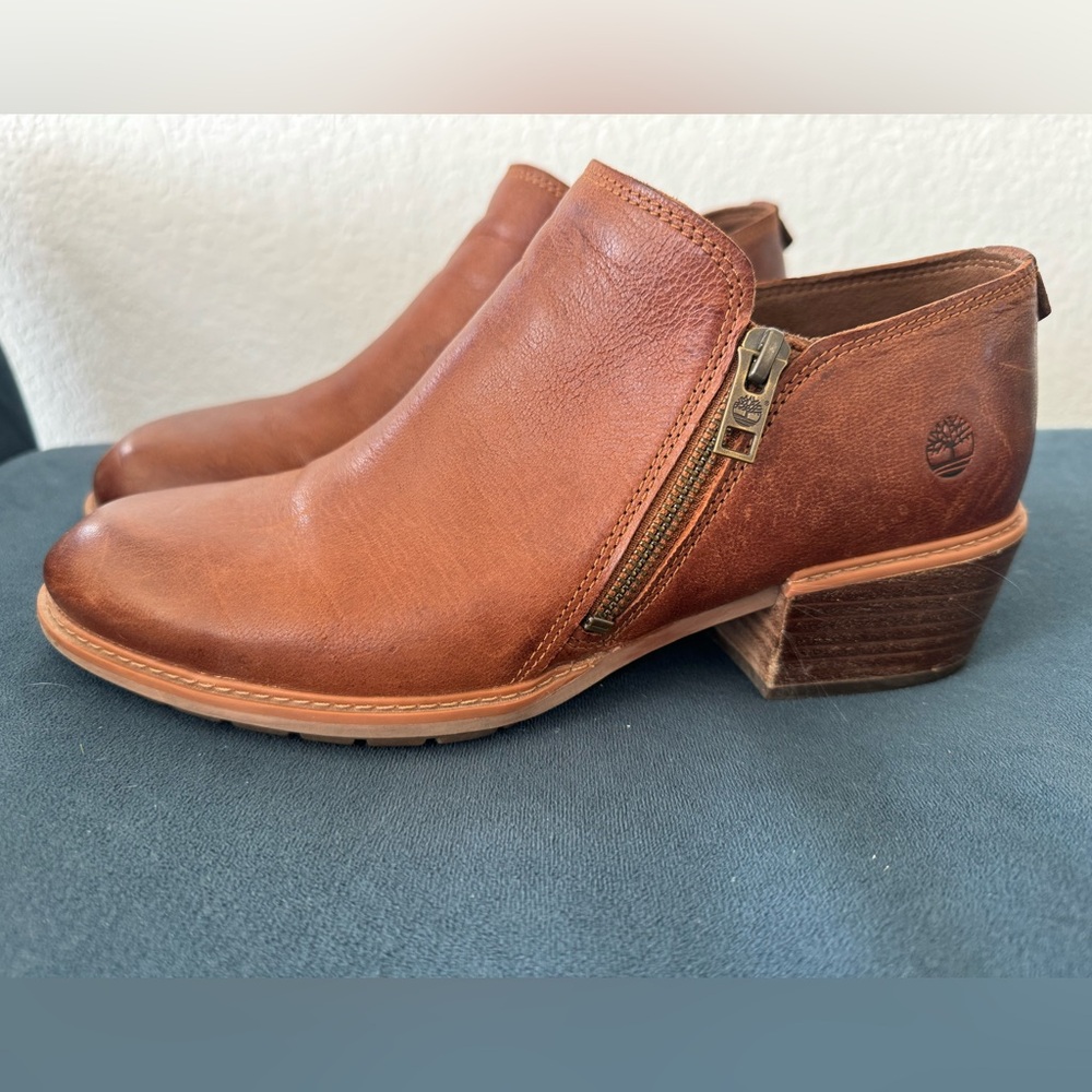 Timberland Sutherlin Bay Brown Leather Zippered Ankle Booties